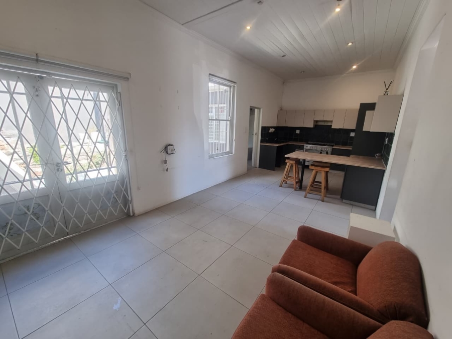 To Let 3 Bedroom Property for Rent in Woodstock Western Cape